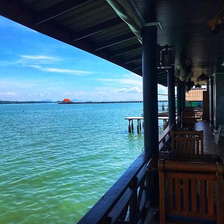 Mangrove House Lanta Old Town 호텔 란타섬 외부 사진