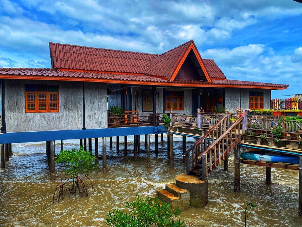 Mangrove House Lanta Old Town 호텔 란타섬 외부 사진