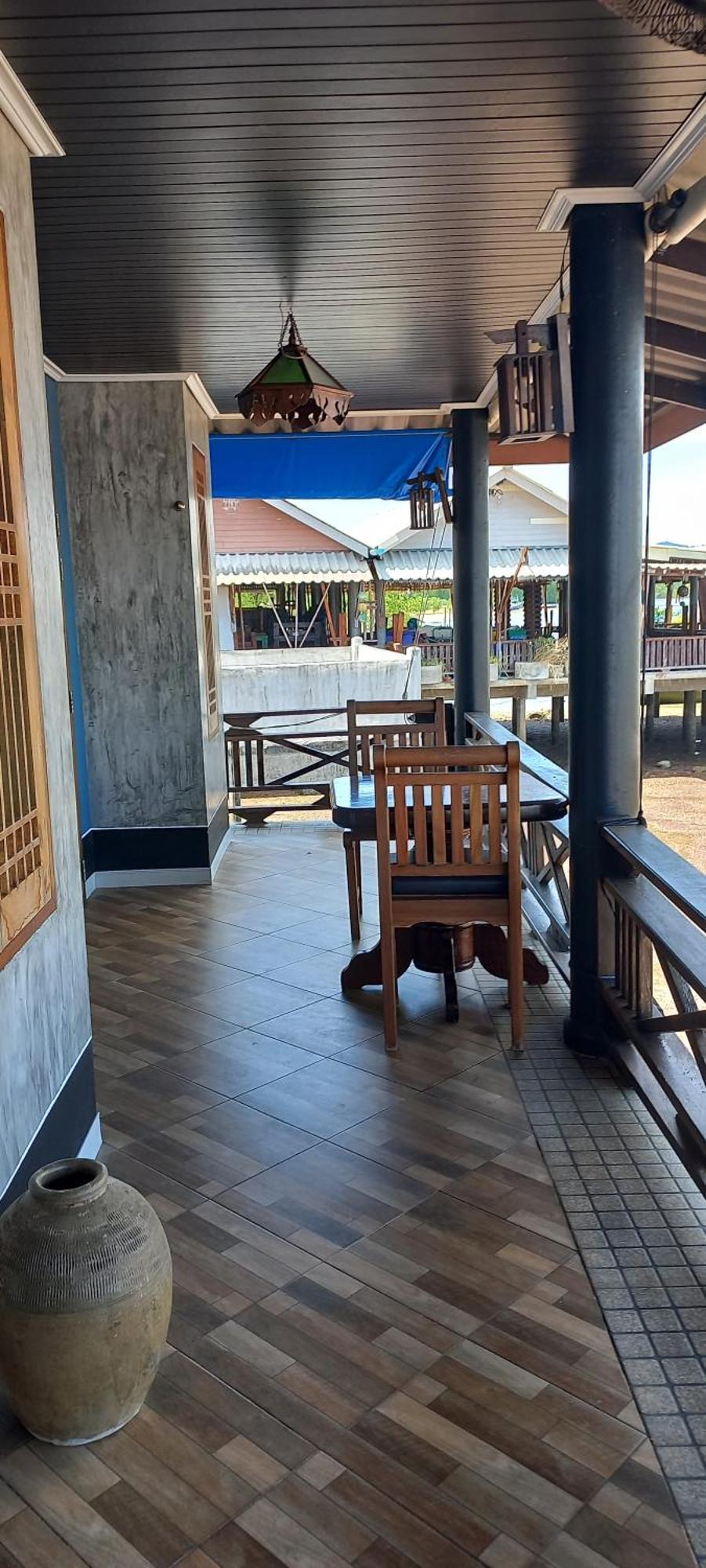 Mangrove House Lanta Old Town 호텔 란타섬 외부 사진