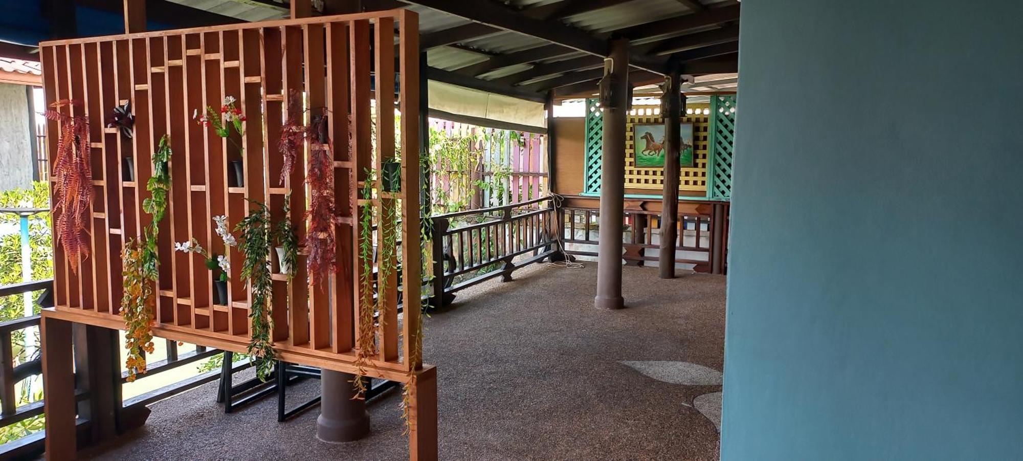 Mangrove House Lanta Old Town 호텔 란타섬 외부 사진