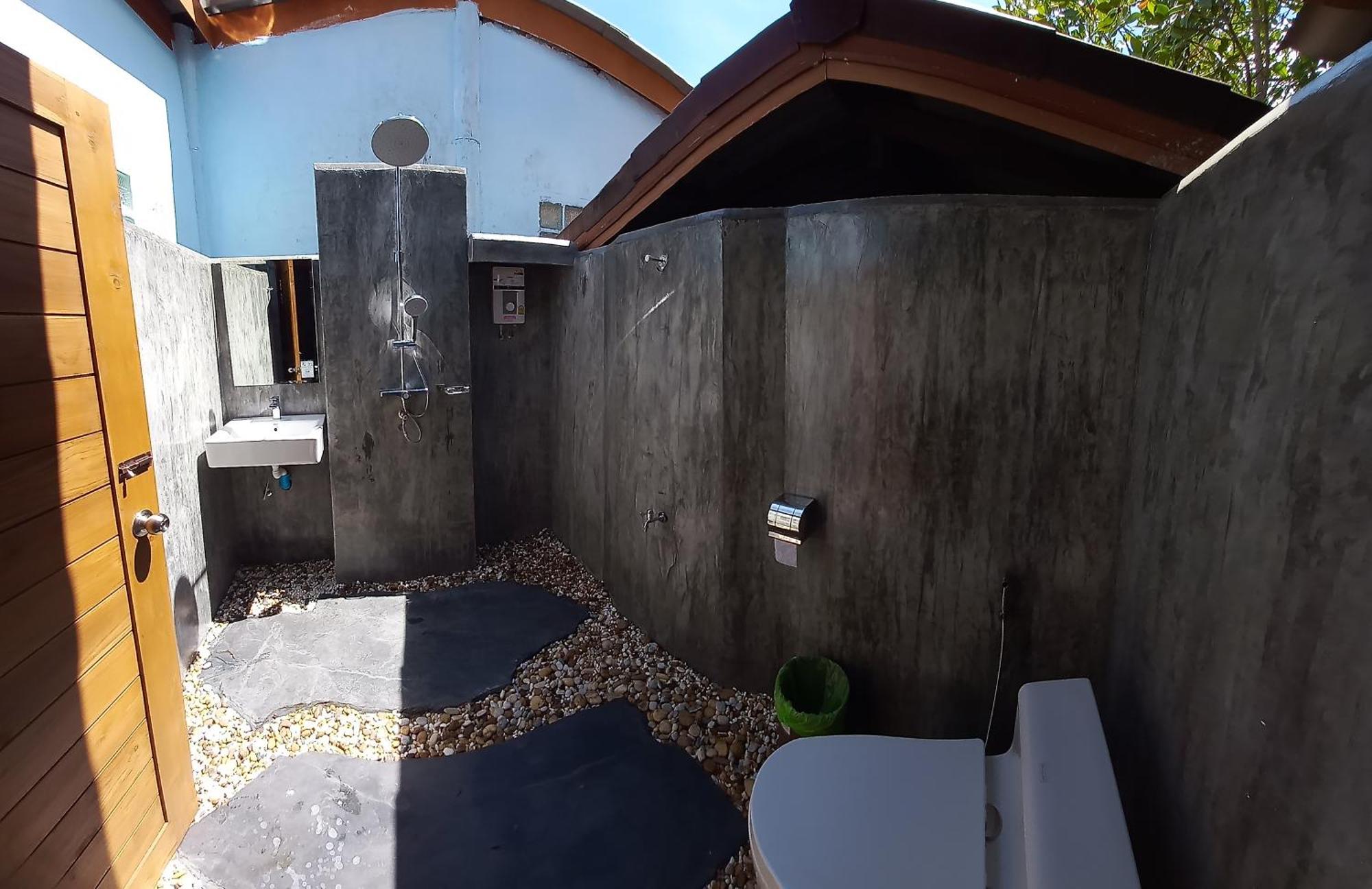 Mangrove House Lanta Old Town 호텔 란타섬 외부 사진